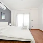 300m To 2 Bedroom Upstairs Flat With Pool A2 - Yeni Dunya