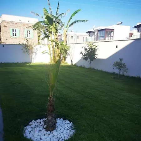 300m To 2 Bedroom Upstairs Flat With Pool A2 - Yeni Dunya * Bodrum