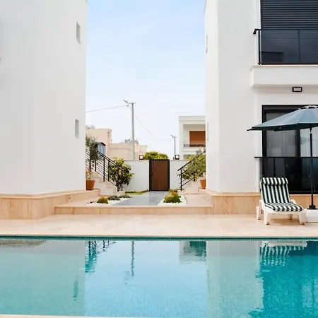 300m To 2 Bedroom Upstairs Flat With Pool A2 - Yeni Dunya * Bodrum
