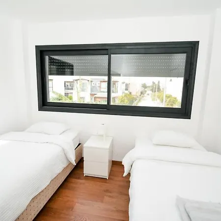 300m To 2 Bedroom Upstairs Flat With Pool A2 - Yeni Dunya * Bodrum