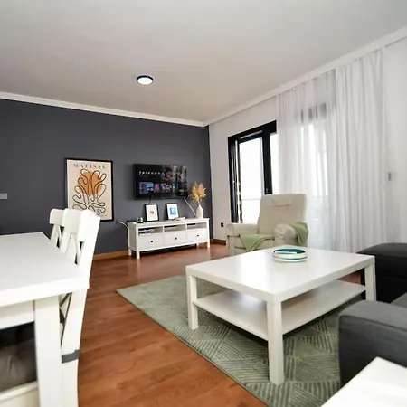 300m To 2 Bedroom Upstairs Flat With Pool A2 - Yeni Duenya Διαμέρισμα Αλικαρνασσός