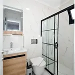 300m To 2 Bedroom Upstairs Flat With Pool A2 - Yeni Dunya Apartment