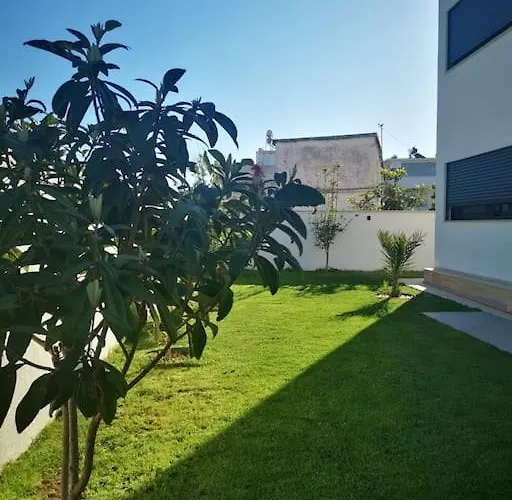 300m To 2 Bedroom Upstairs Flat With Pool A2 - Yeni Dunya Appartement *